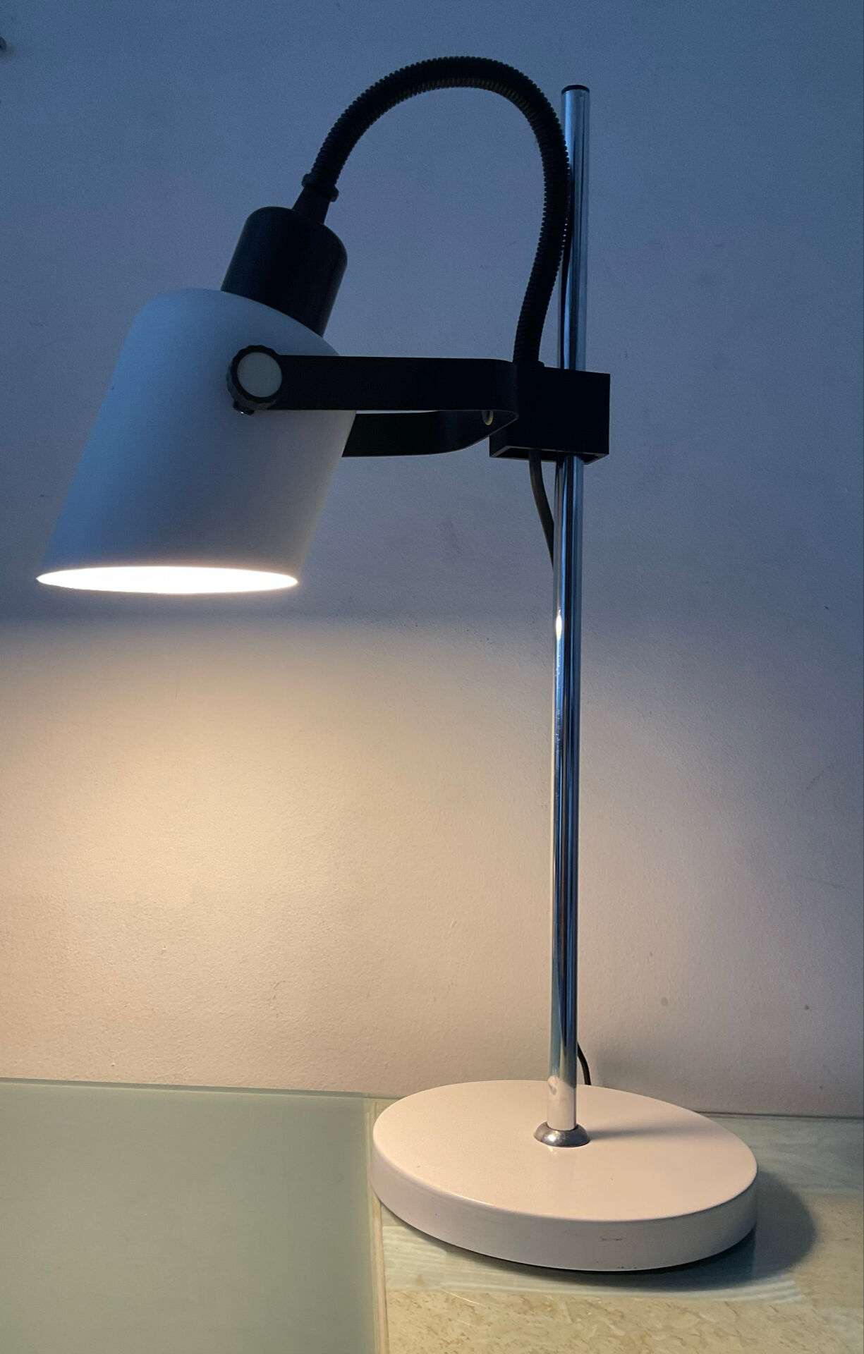 Lampe de bureau articulée des années 80