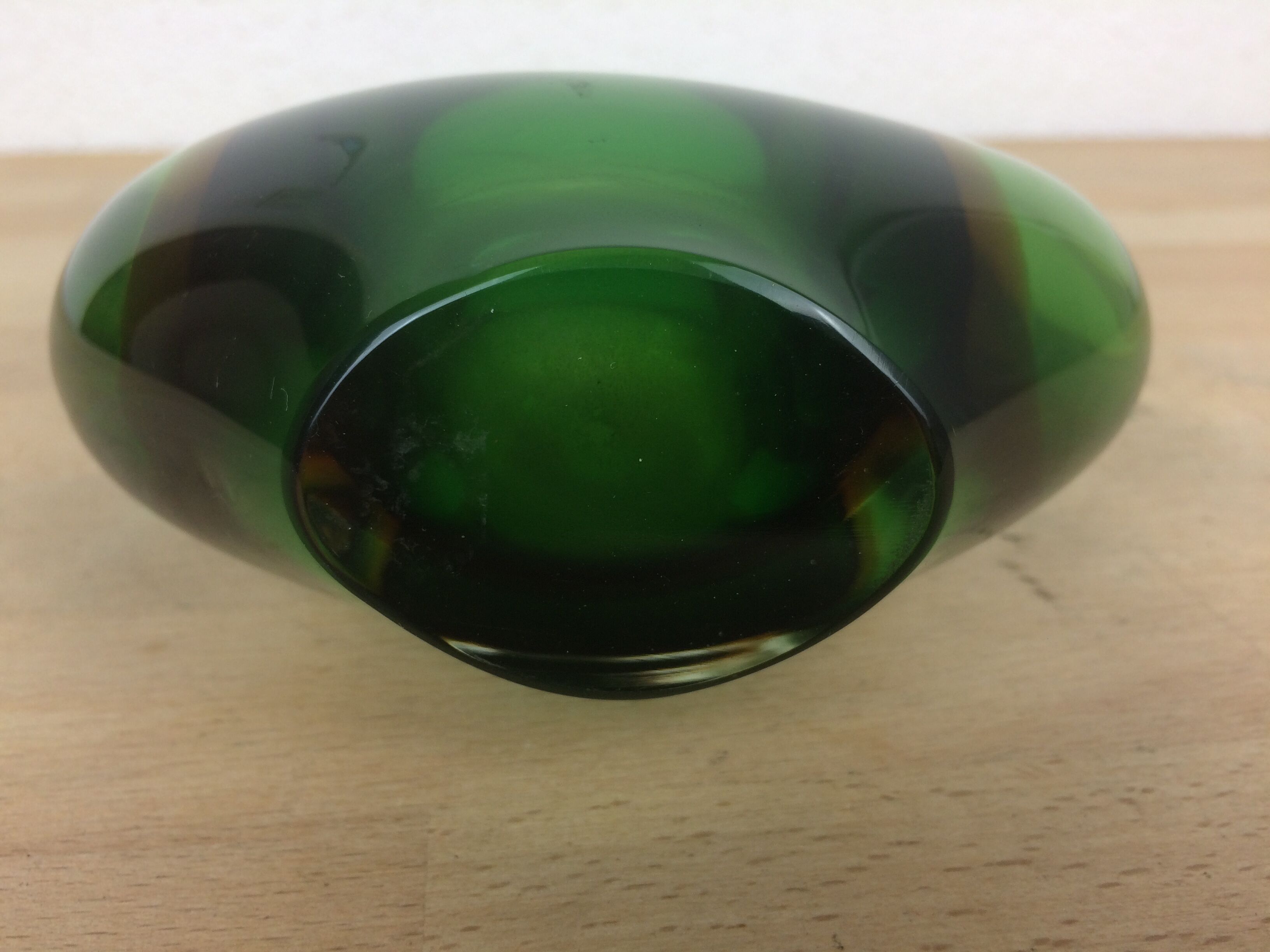 Scandinavian glass vase Nils Landberg for Orrefors