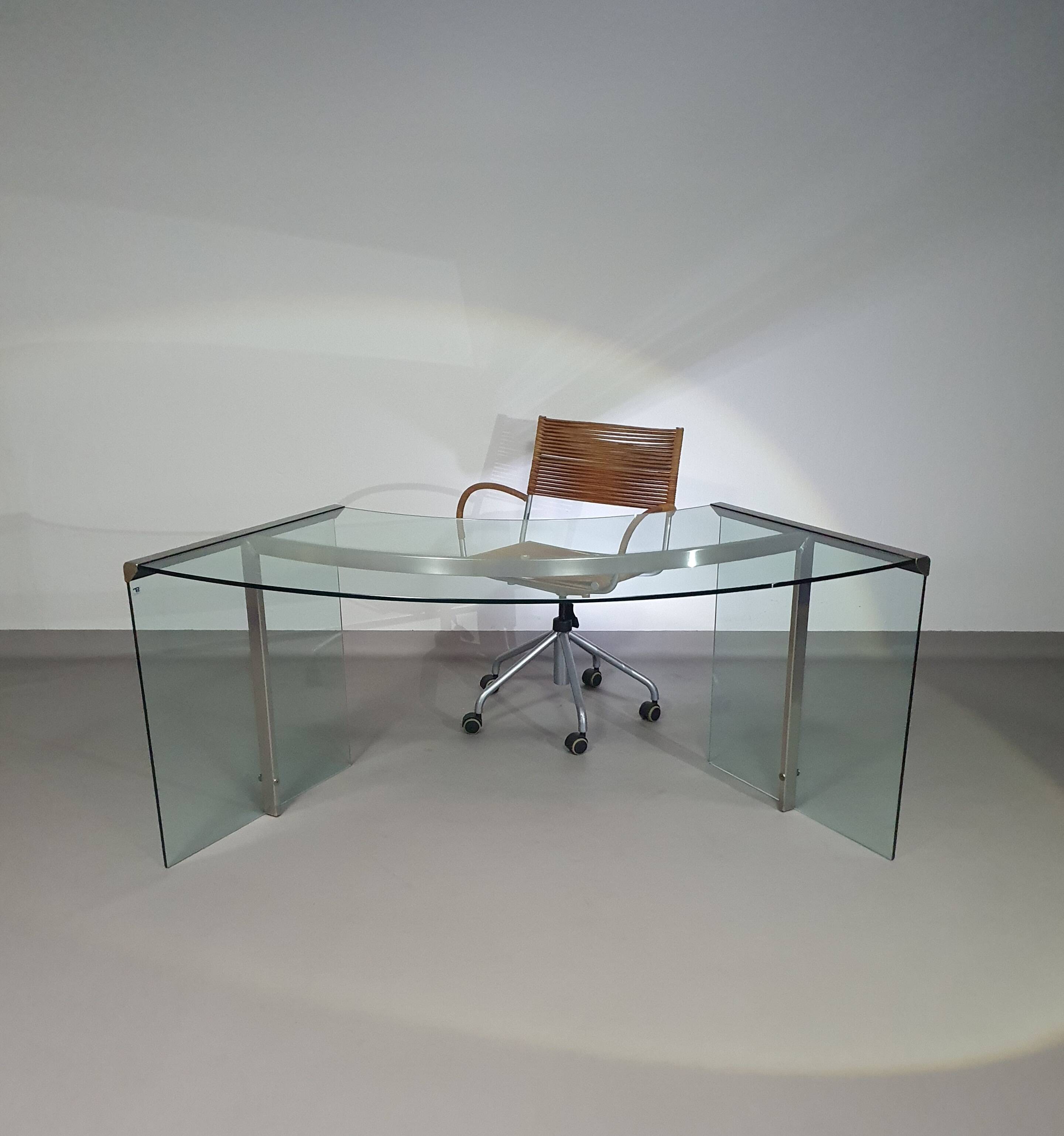 President Desk Galotti & Radice 1970s marked  President desk 172 x 80 x h 74 cm  Without damage or c