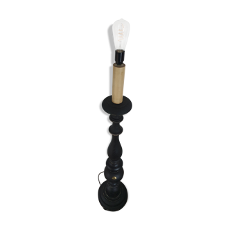 Lamp to be laid