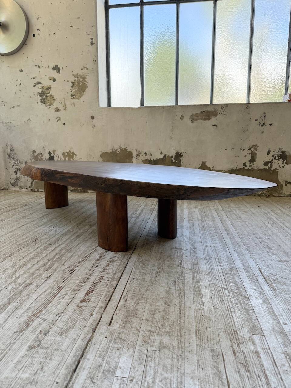 Table basse années 50 plateau bois exotique XXL