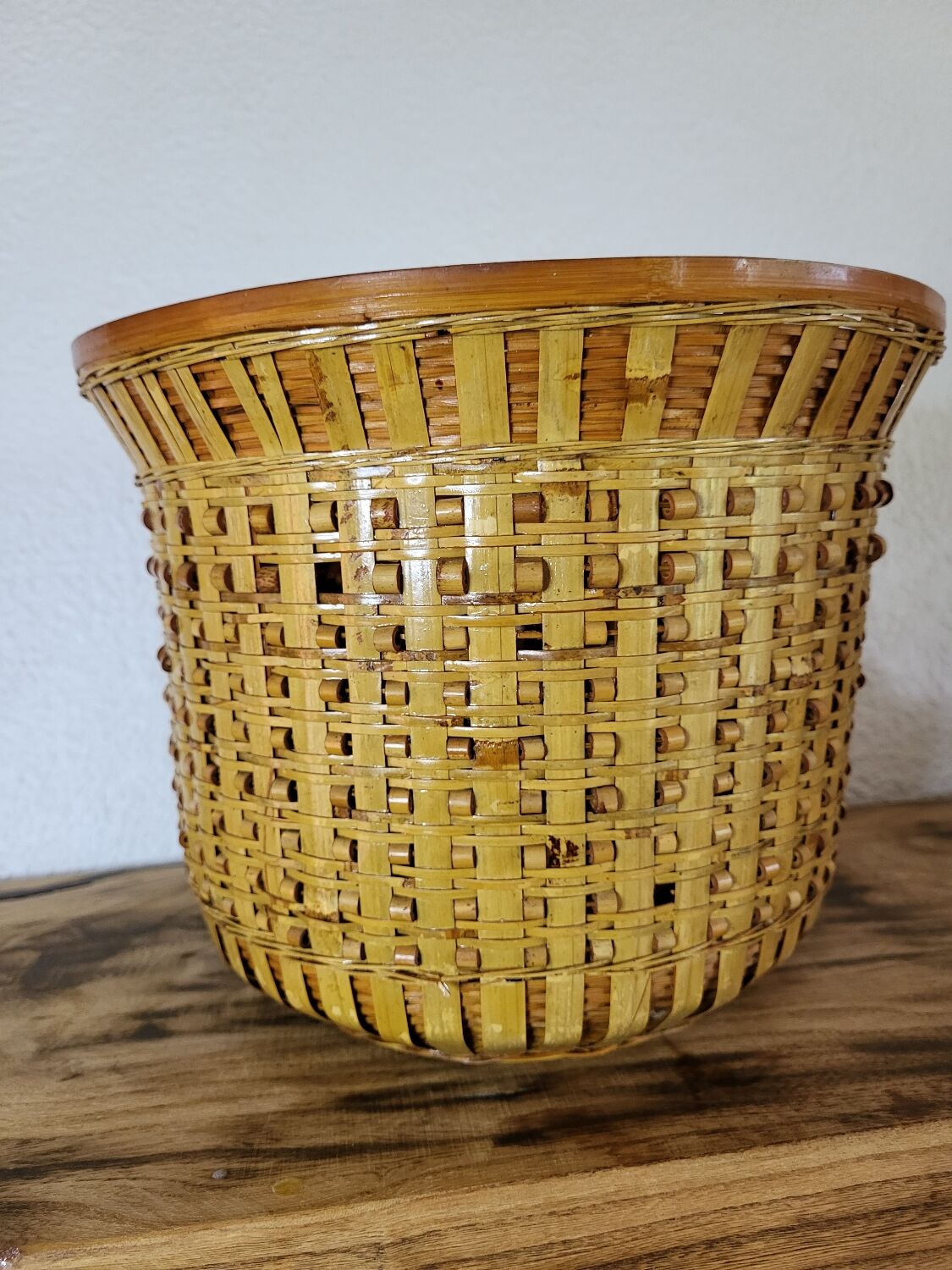 Cache pot en rotin