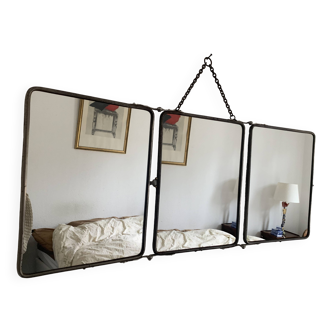 Miroir triptyque de barbier, coiffeur en simili lézard noir, 1950