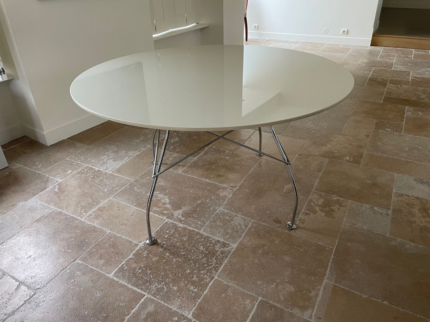Kartell dining table