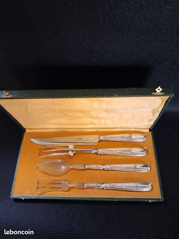 Art Deco serving cutlery
