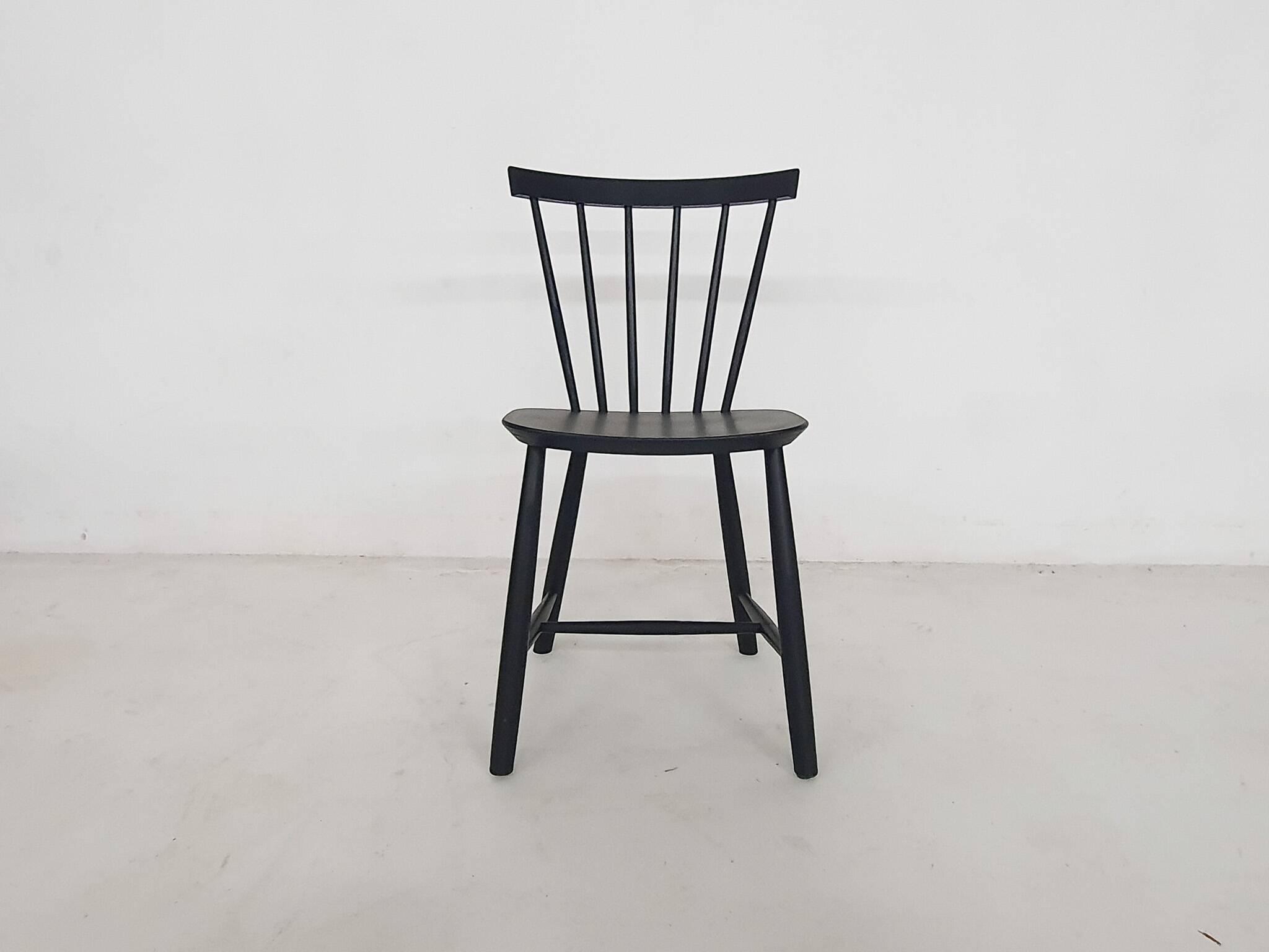 Poul M. Volther J46 spindle back chairs for FDB Mobler, Denmark, 1956