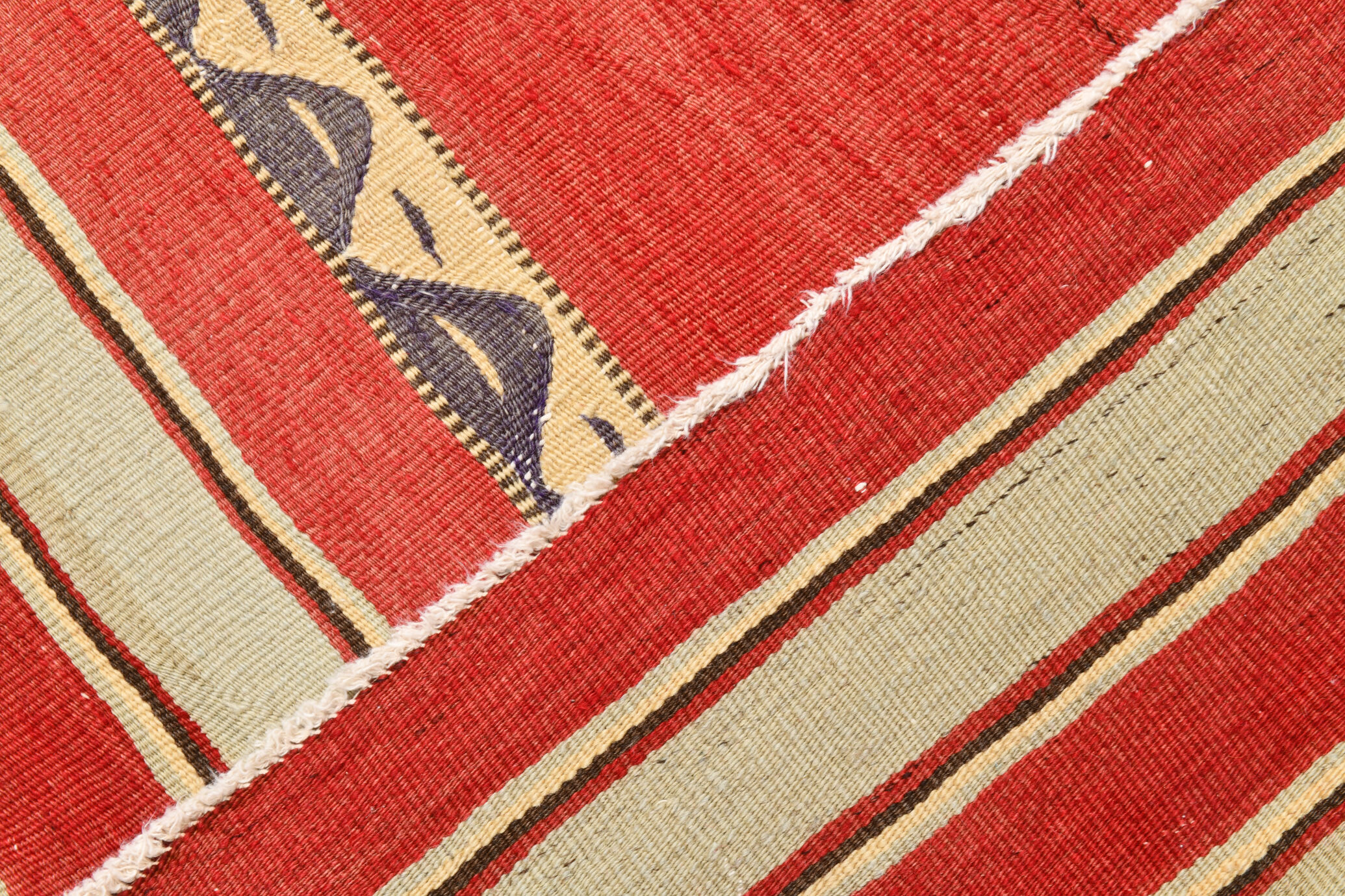 Red & beige wool kilim rug 237x142cm