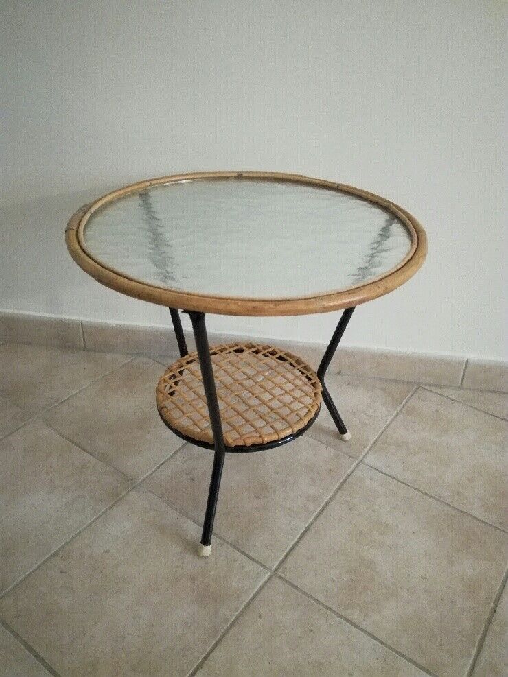 Table basse en rotin