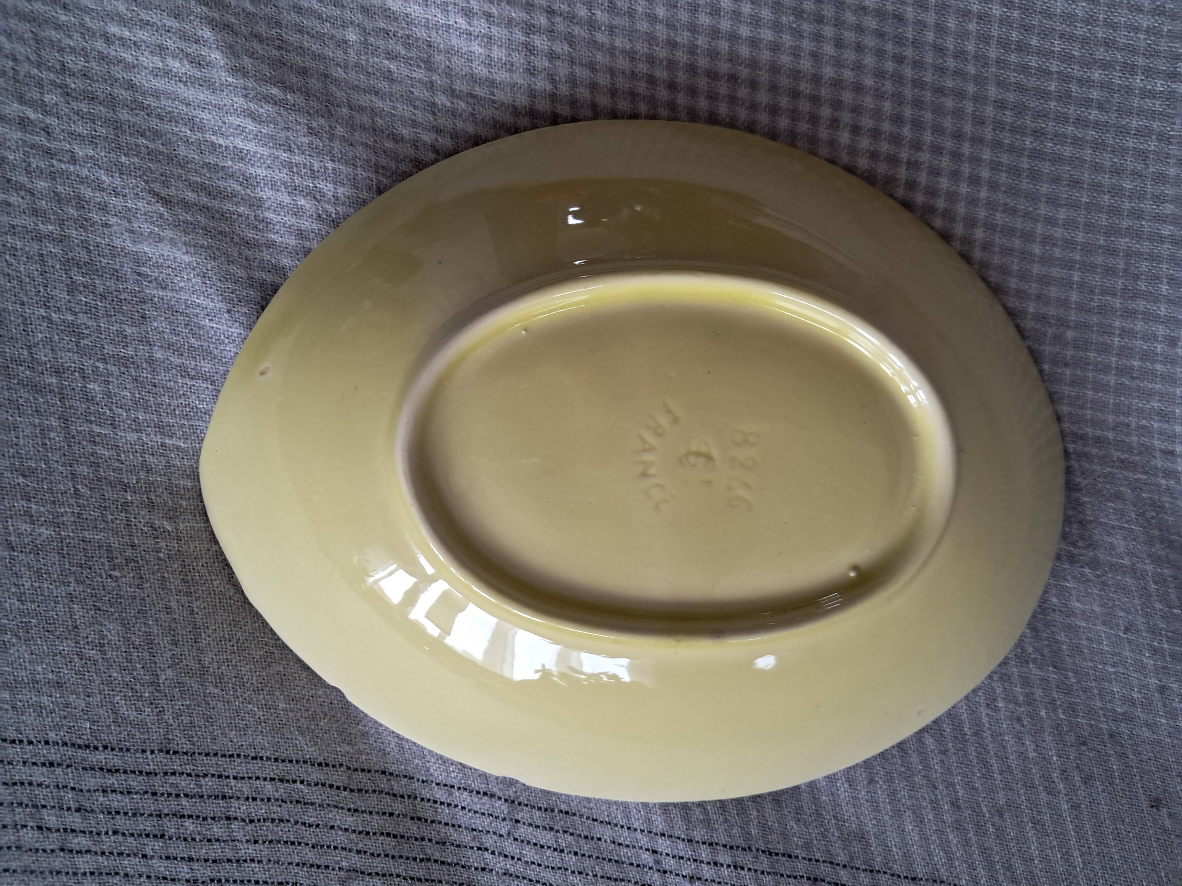 Ceramic signed Saint Clement