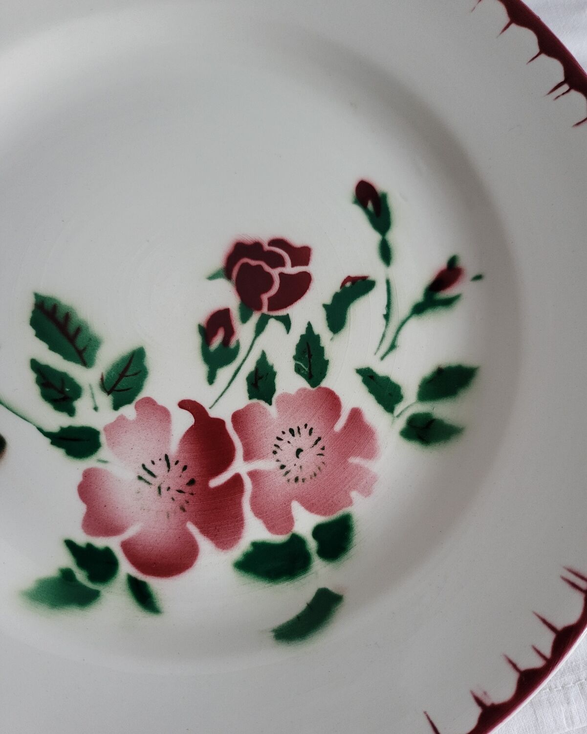 4 assiettes à dessert Sarreguemines épernay faïence vintage