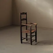 Fauteuil paysan en bois massif et paille, XIXᵉ siècle