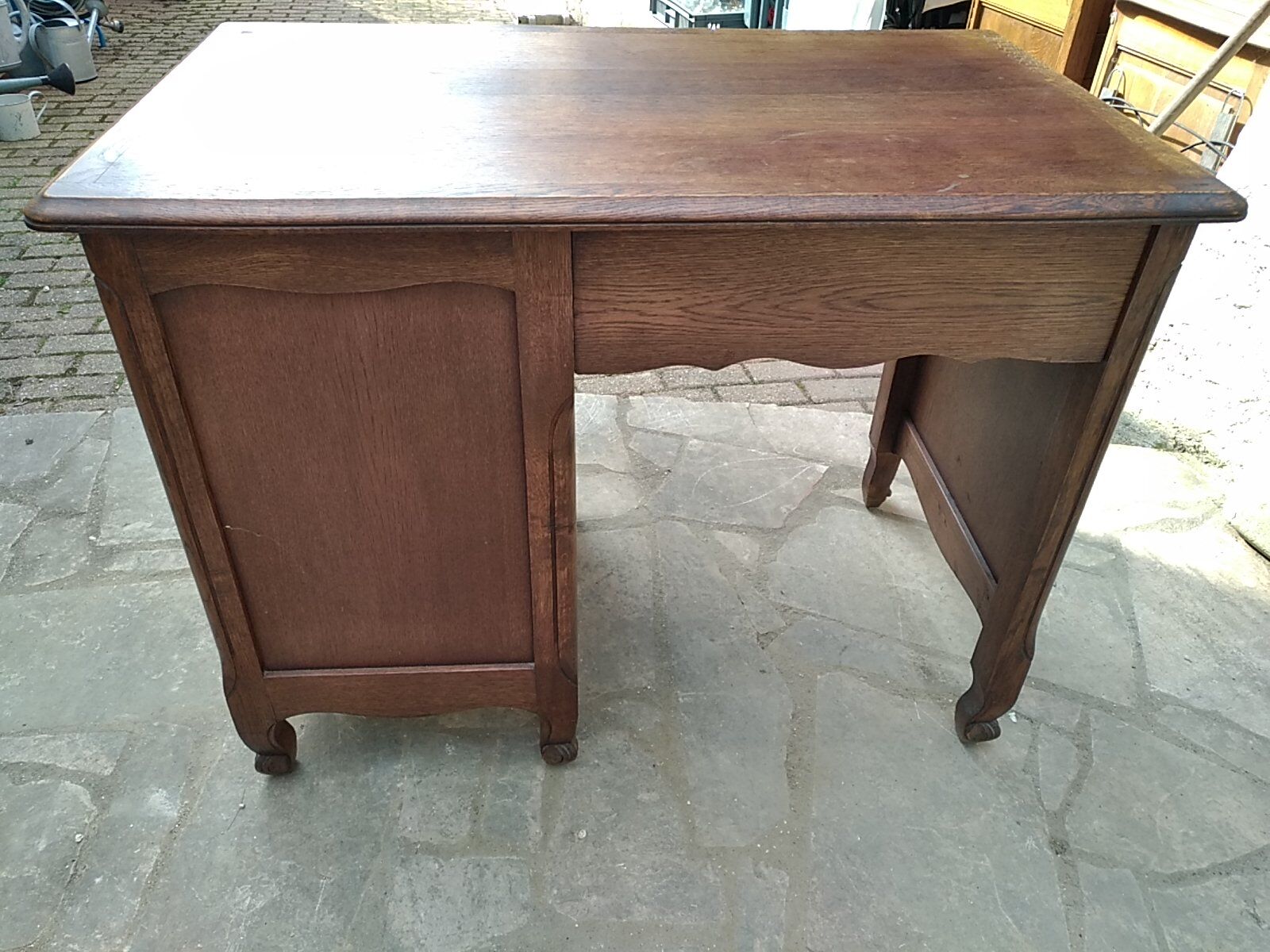 Oak desk