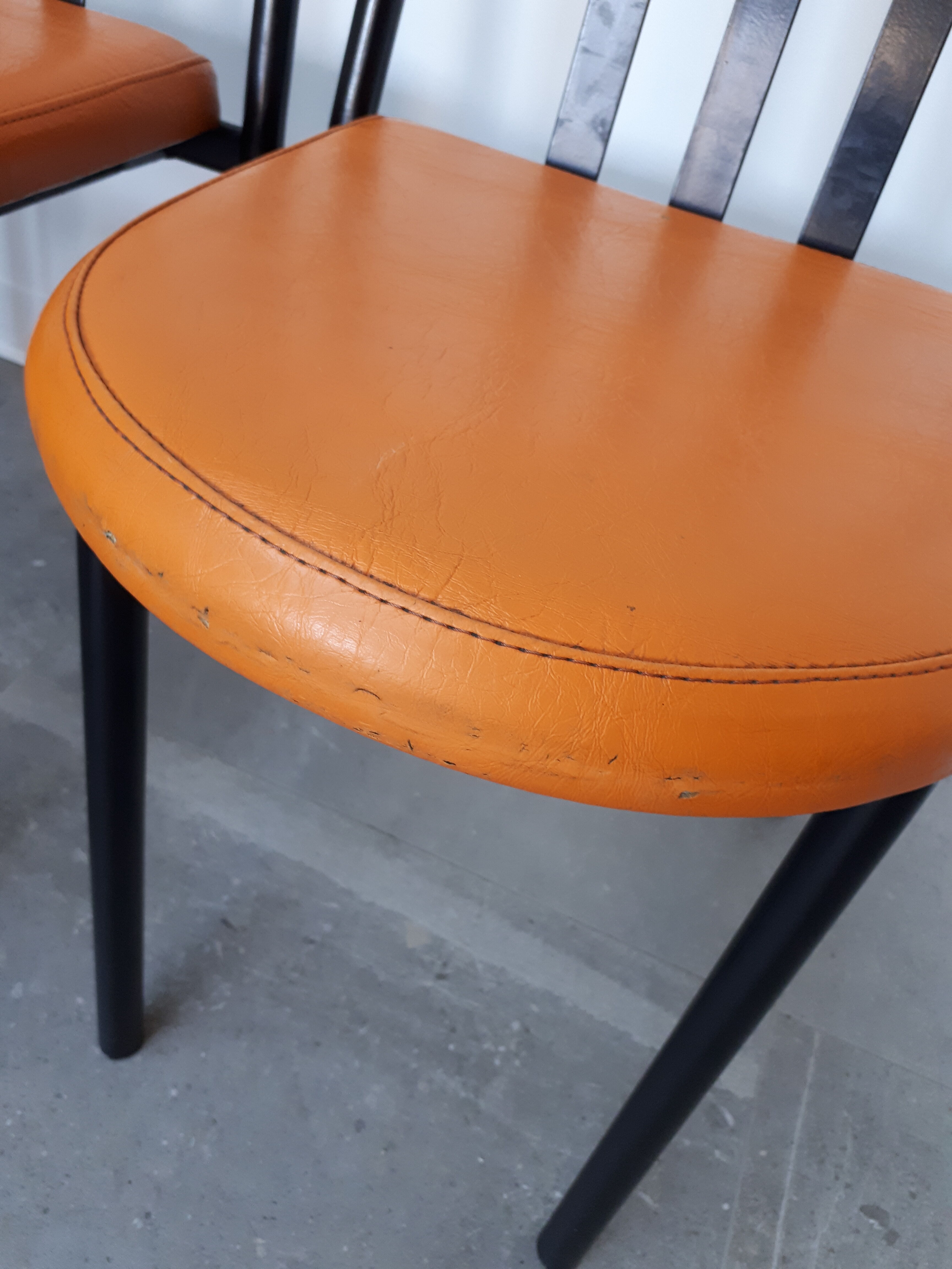 5 Mallet Stevens chairs 70s