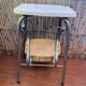Tabouret escamotable Formica
