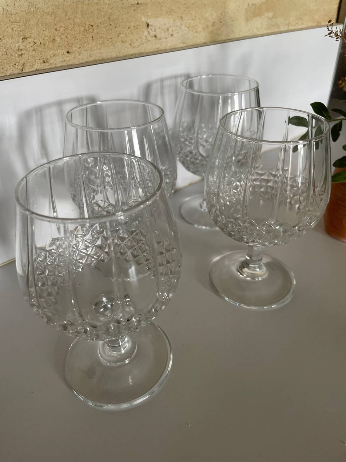 4 diamond point glass cognac or brandy glasses