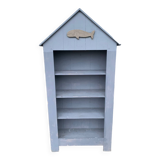 Beach cabin library