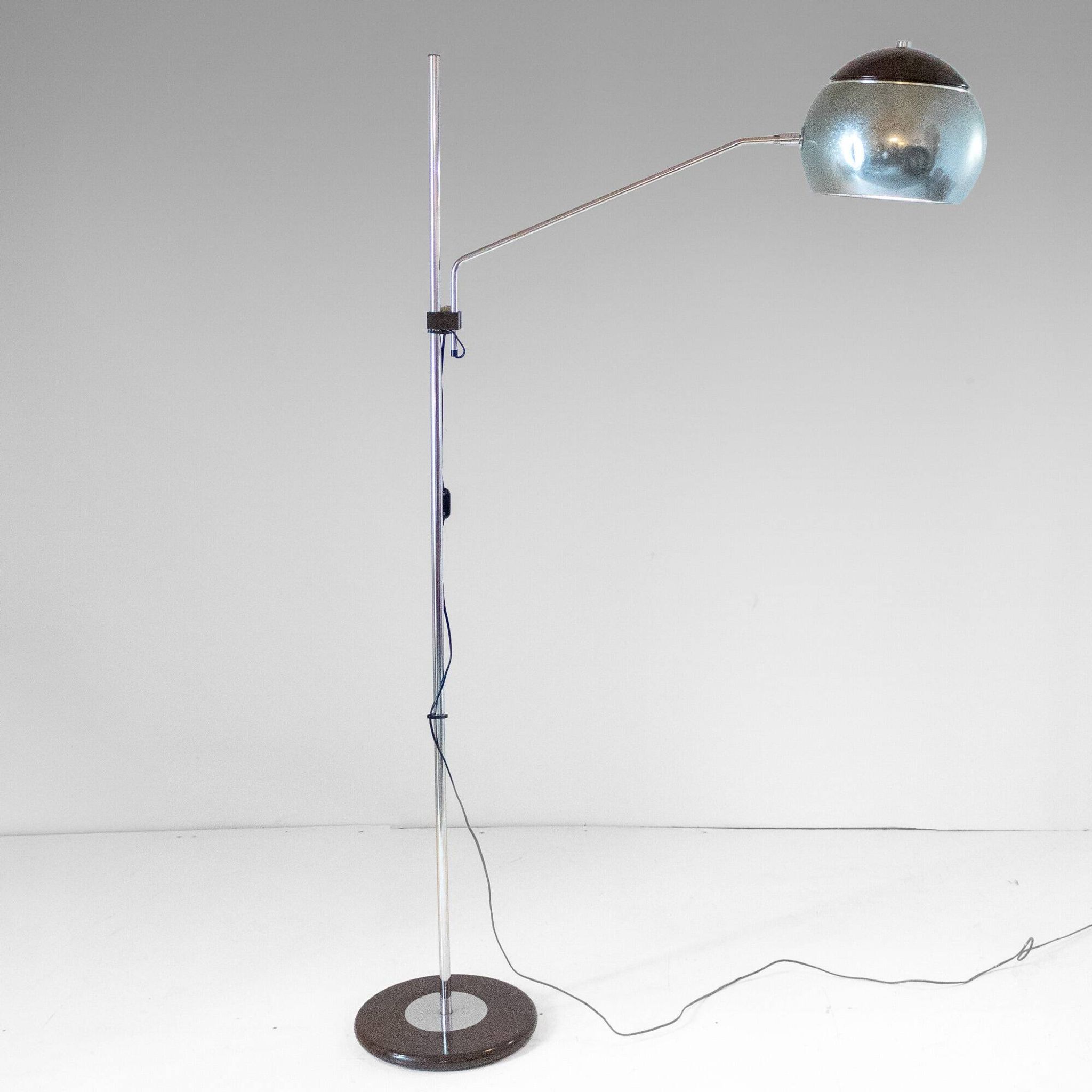 Vintage Floor Lamp, Chromed and Metal Structure, Italy 1960s