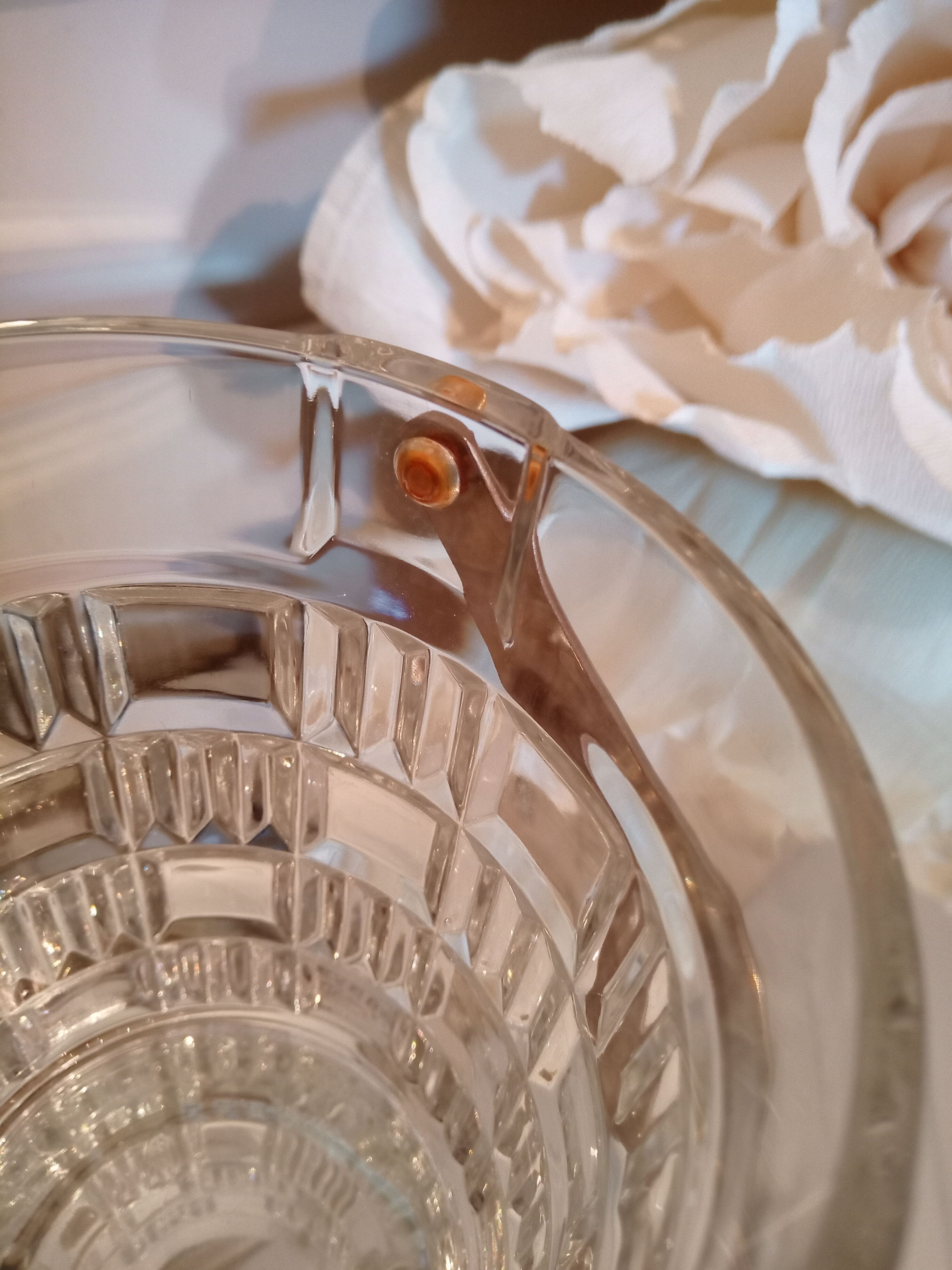 Molded glass ice bucket