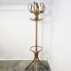 Coat rack and hat rack in curved wood