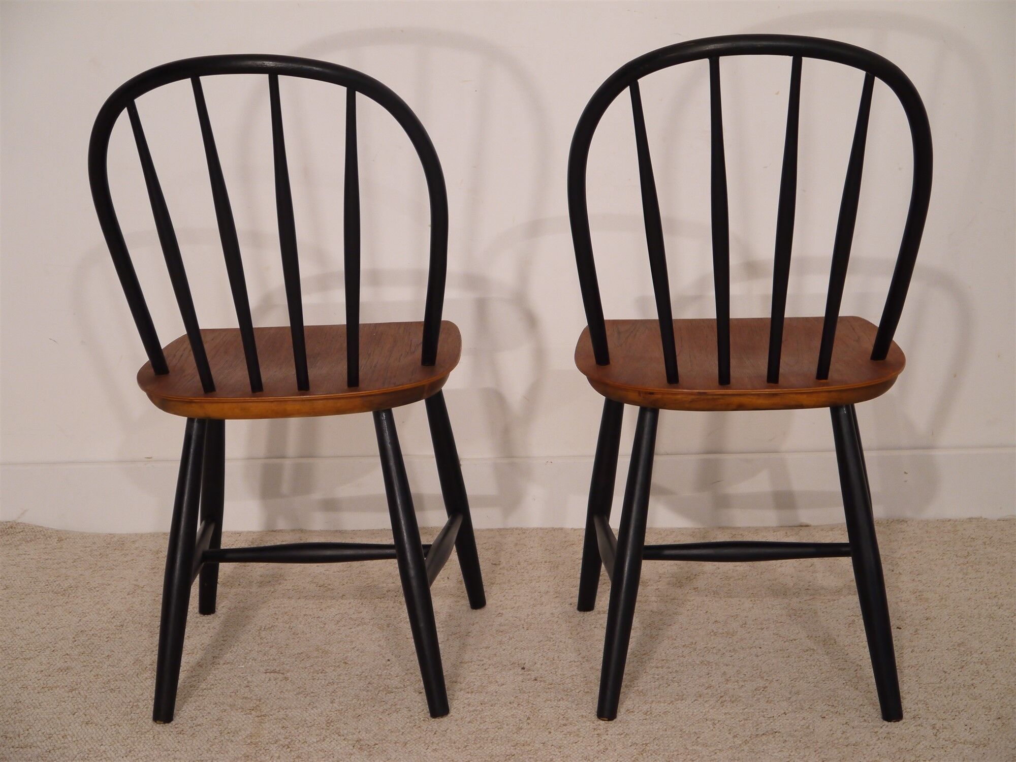 Pair of vintage Nesto 1960 chairs