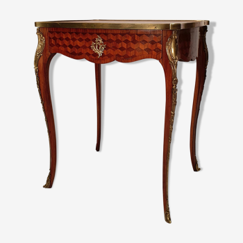 Louis XV Style Writing Table - Gouffé House - Cubes Marquetry - Bois De Rose - 20th