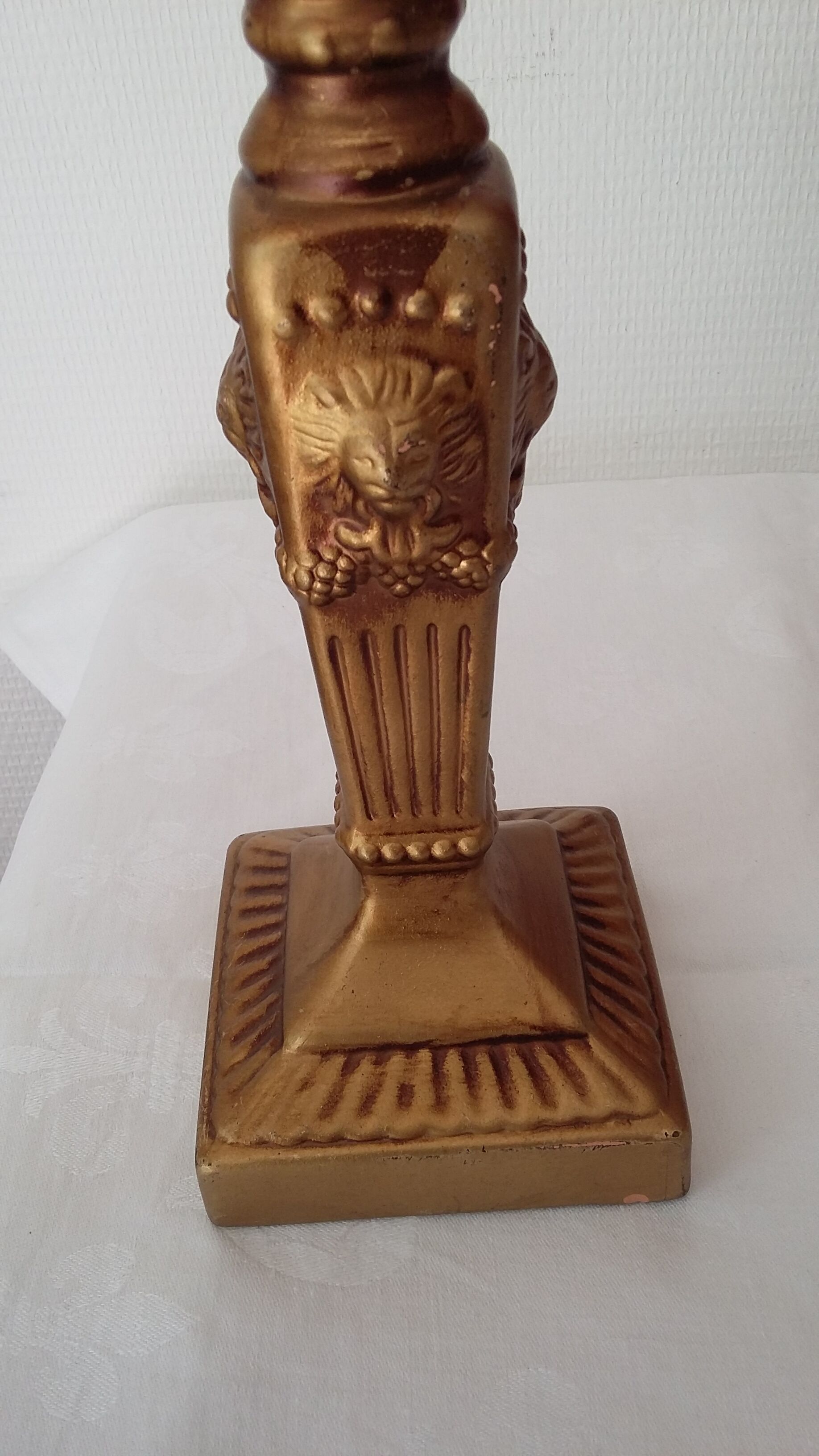 Golden ceramic candleholder