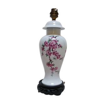 Chinese porcelain lamp foot