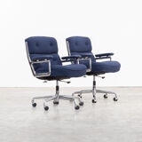 Pair of ES 104 Lobby Chair by Charles & Ray Eames for Vitra