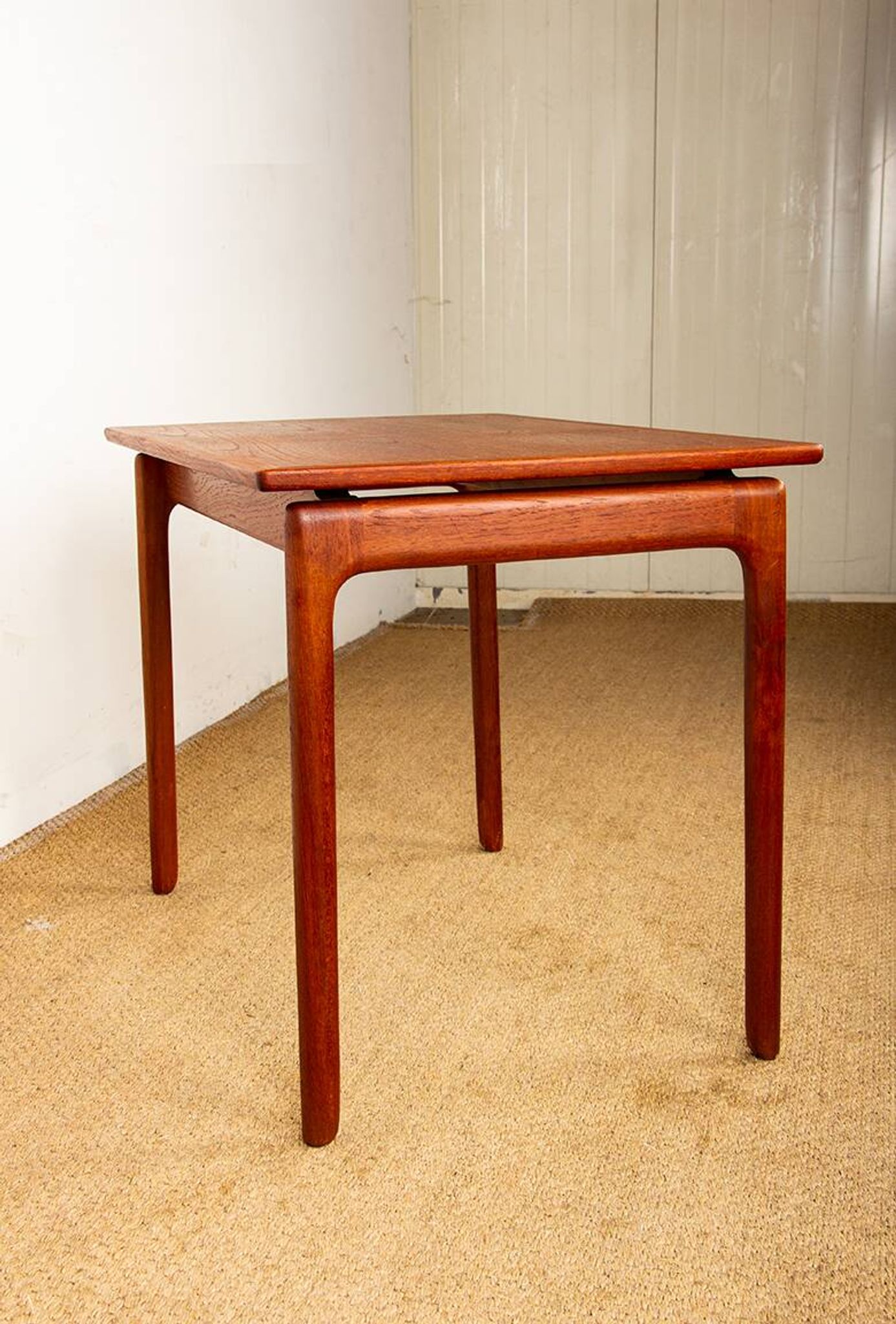 Danish coffee table in teak model 019 by Ole Wansher for Poul Jeppesen.
