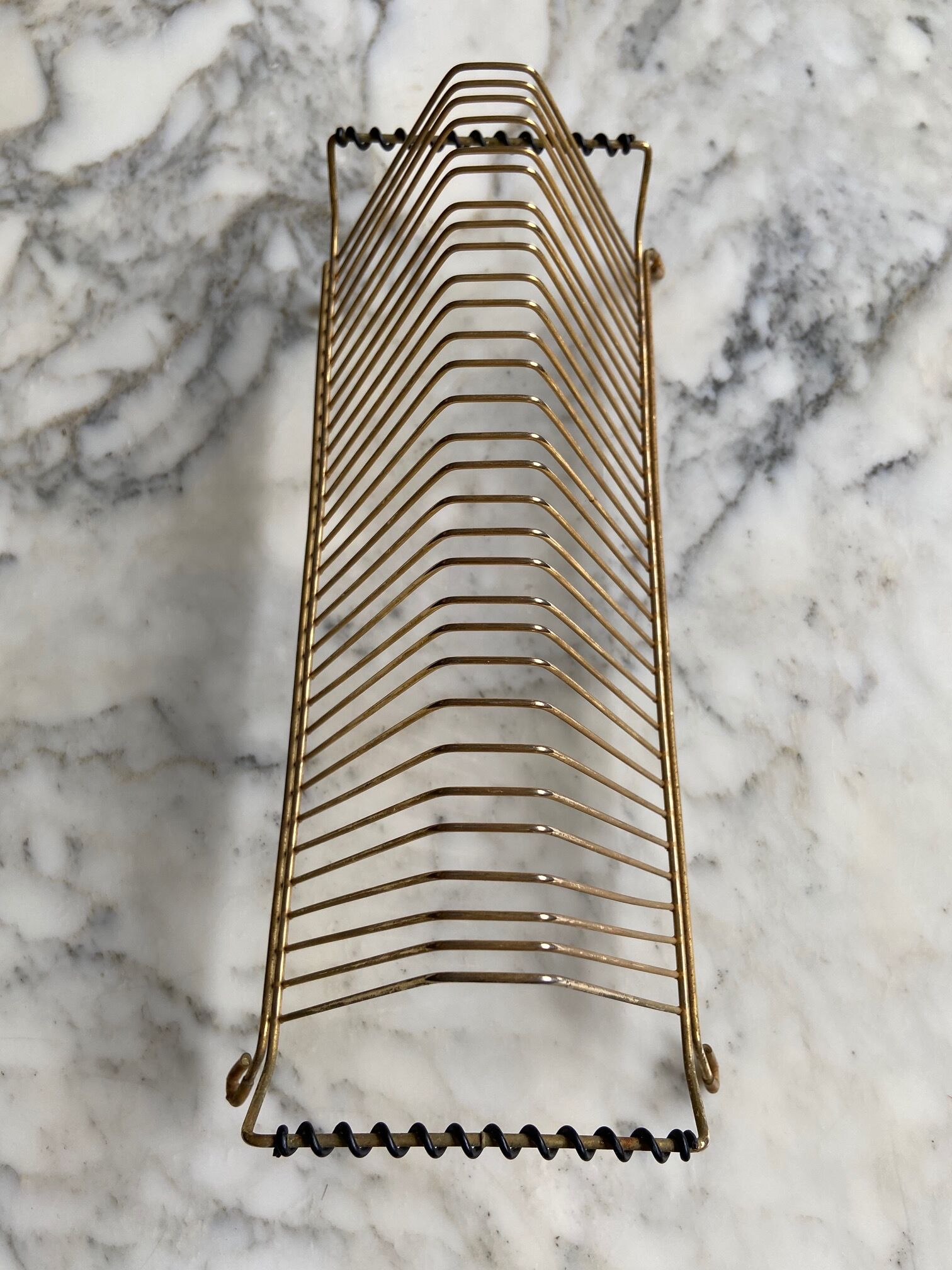 Gold metal and black scoubidou vinyl holders