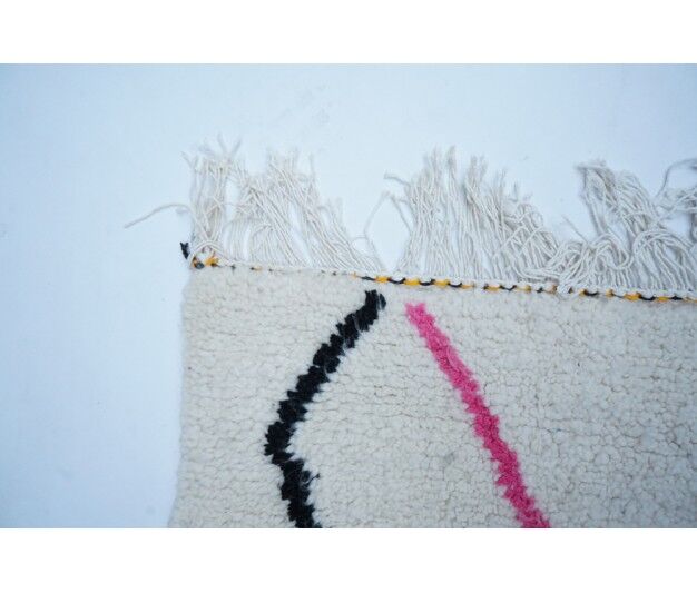 Colorful Berber carpet 307x203cm