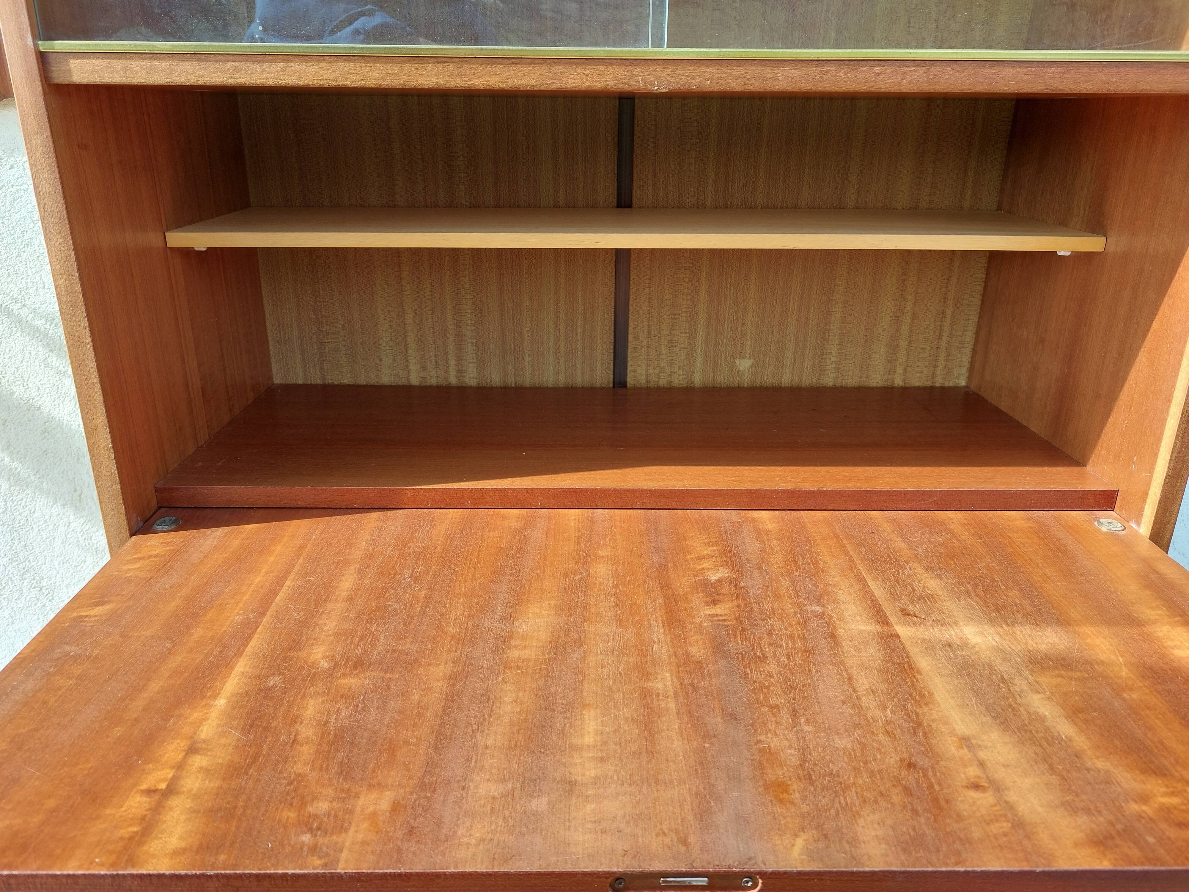secretary 70s
