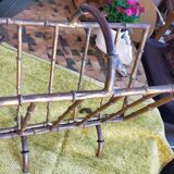 Bamboo-style gold metal magazine holder