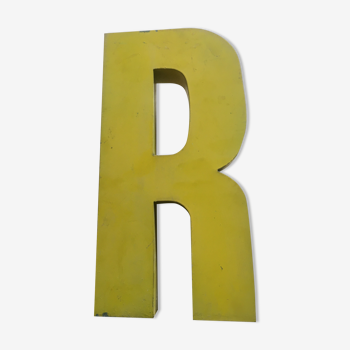 Lettre vintage industrielle en zinc