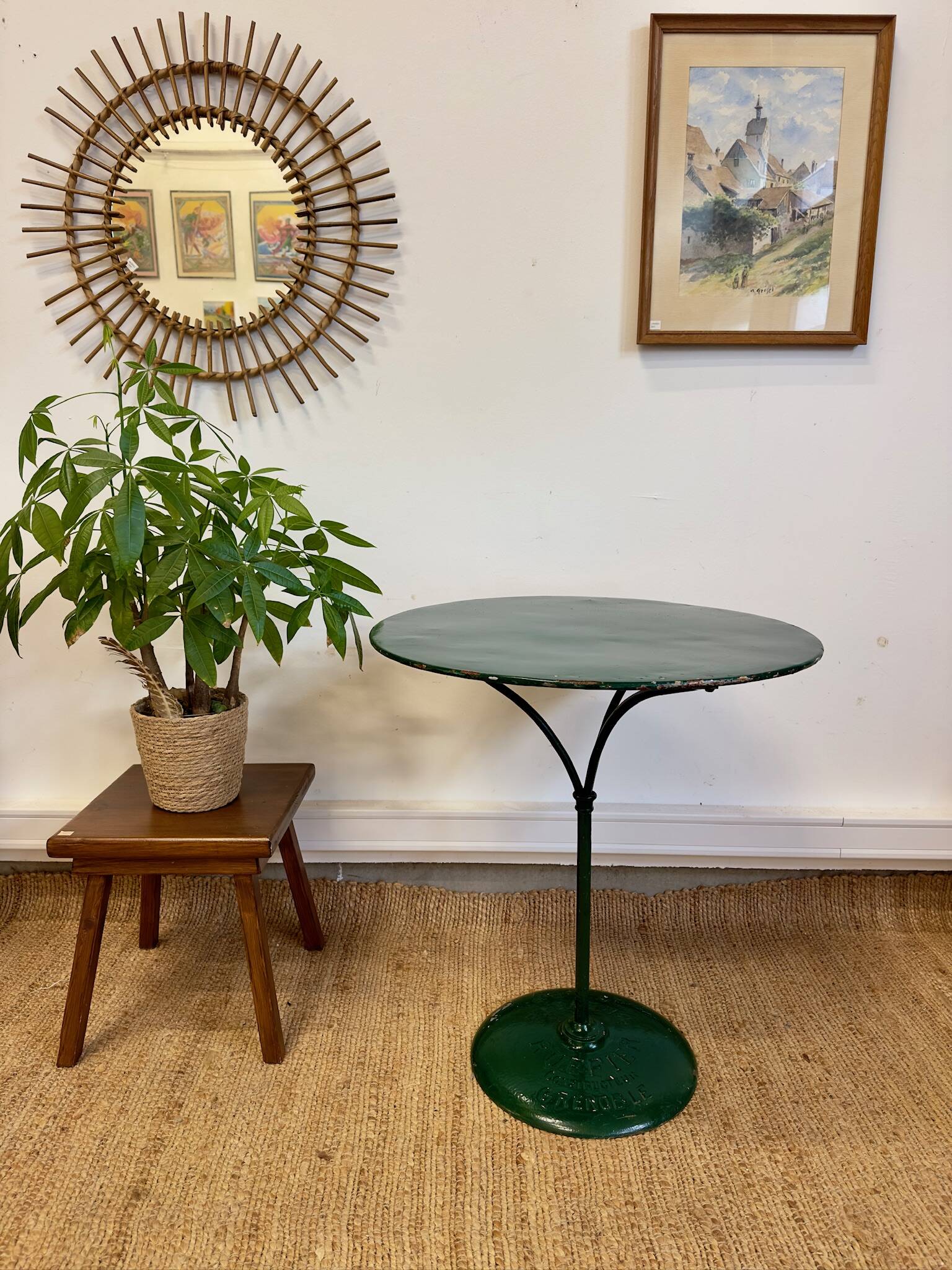 Old metal bistro table - Ruffier Grenoble – enamel paint