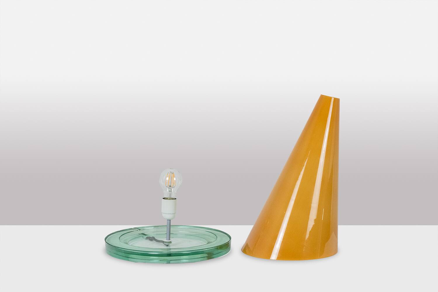 Daniela Puppa pour Fontana Arte. Lampe « Oz ». Années 1980.