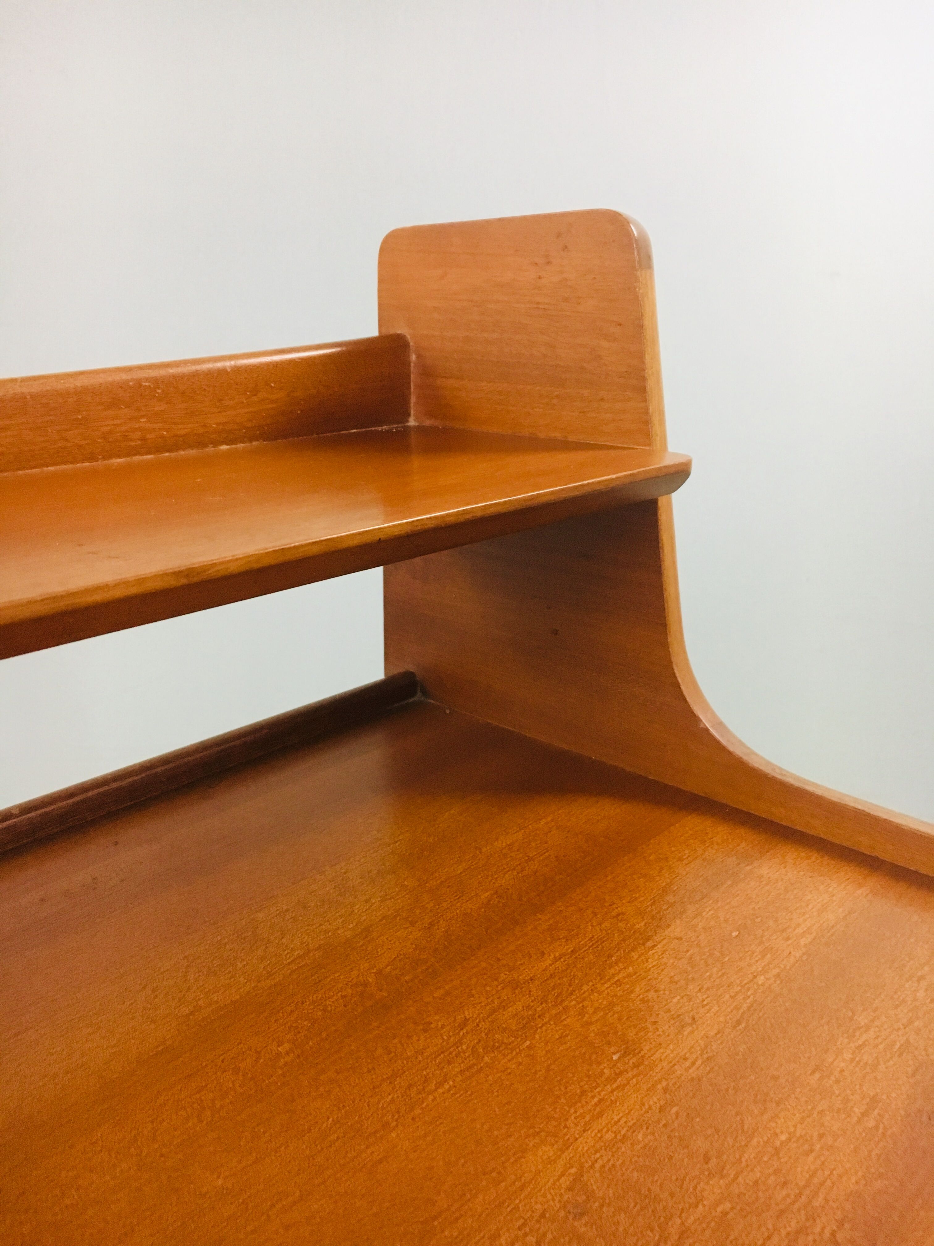 Desk of Jacques Hauville edition Bema