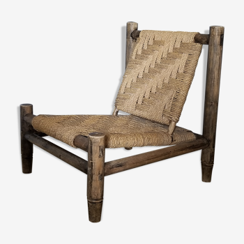 Low armchair heater in wood and braided ropes 50s