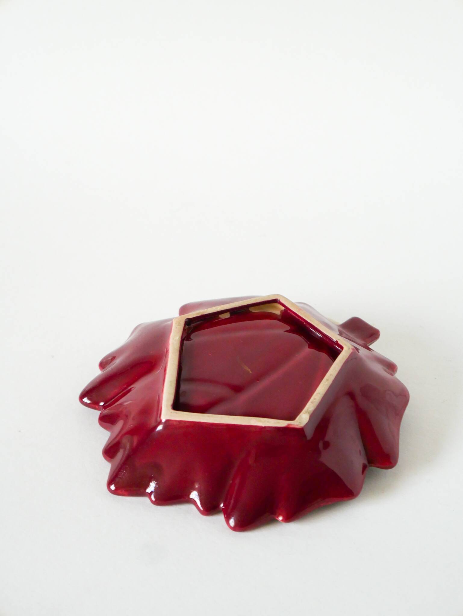 Ceramic leaf tray, Bordeaux, 1970
