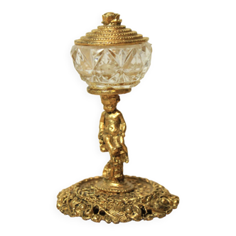 Small golden container cherub pattern