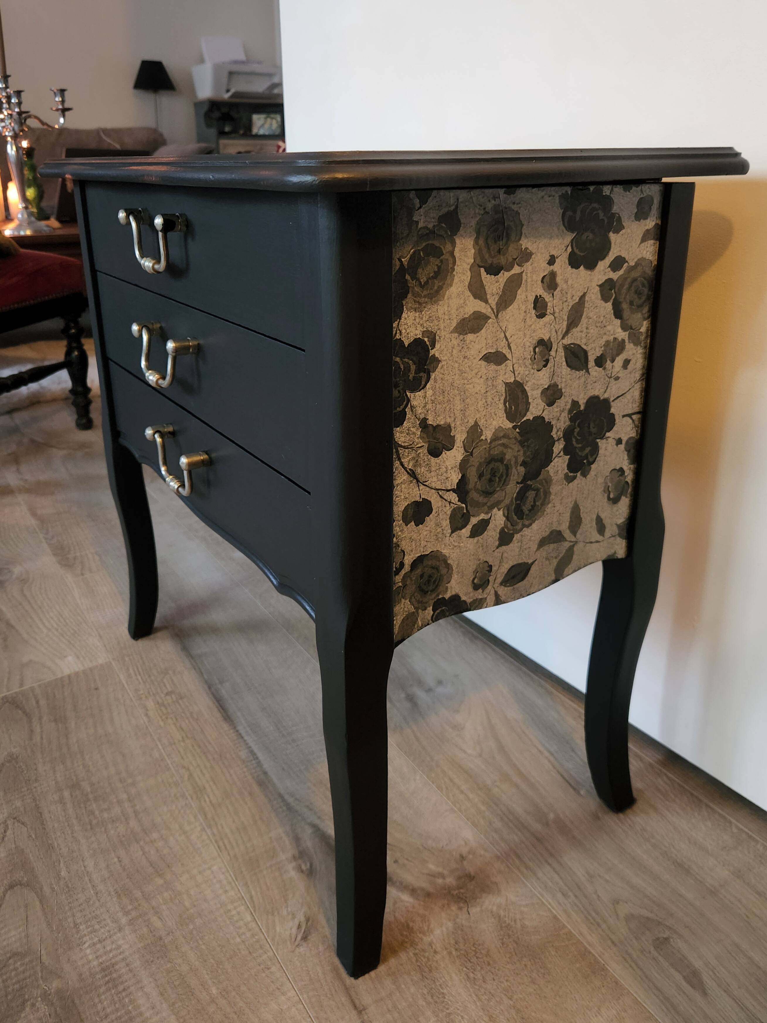 Petite commode secrétaire ancienne
