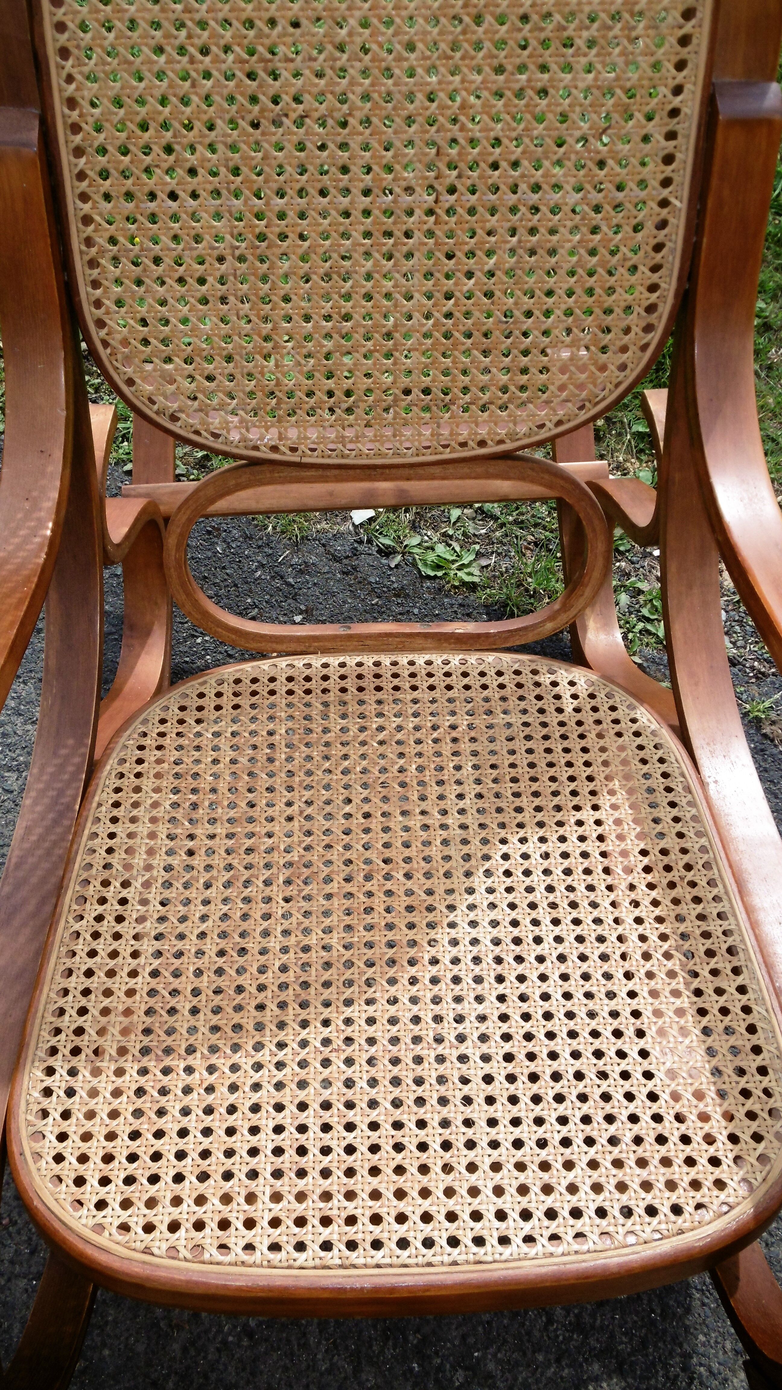 Rocking chair caned