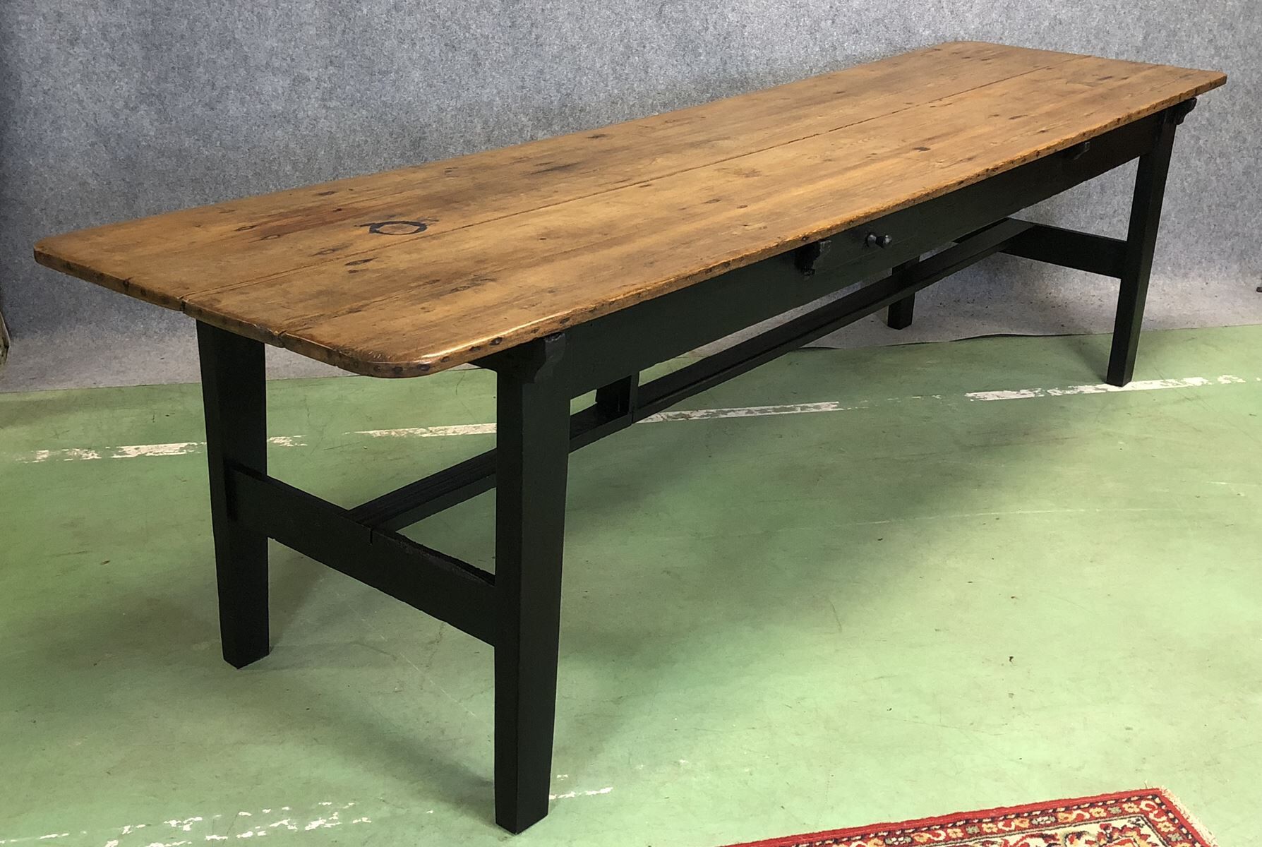 Farm table XIX century  in pine wood