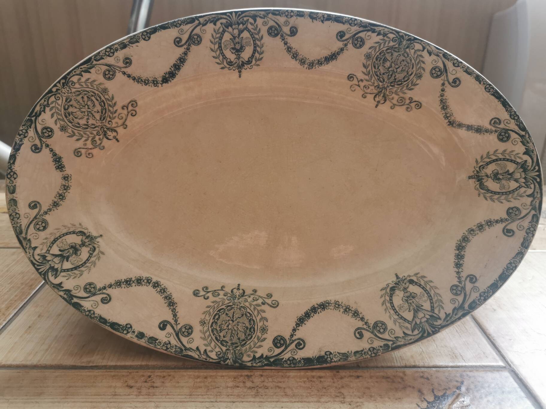 Long dish Pierrefonds