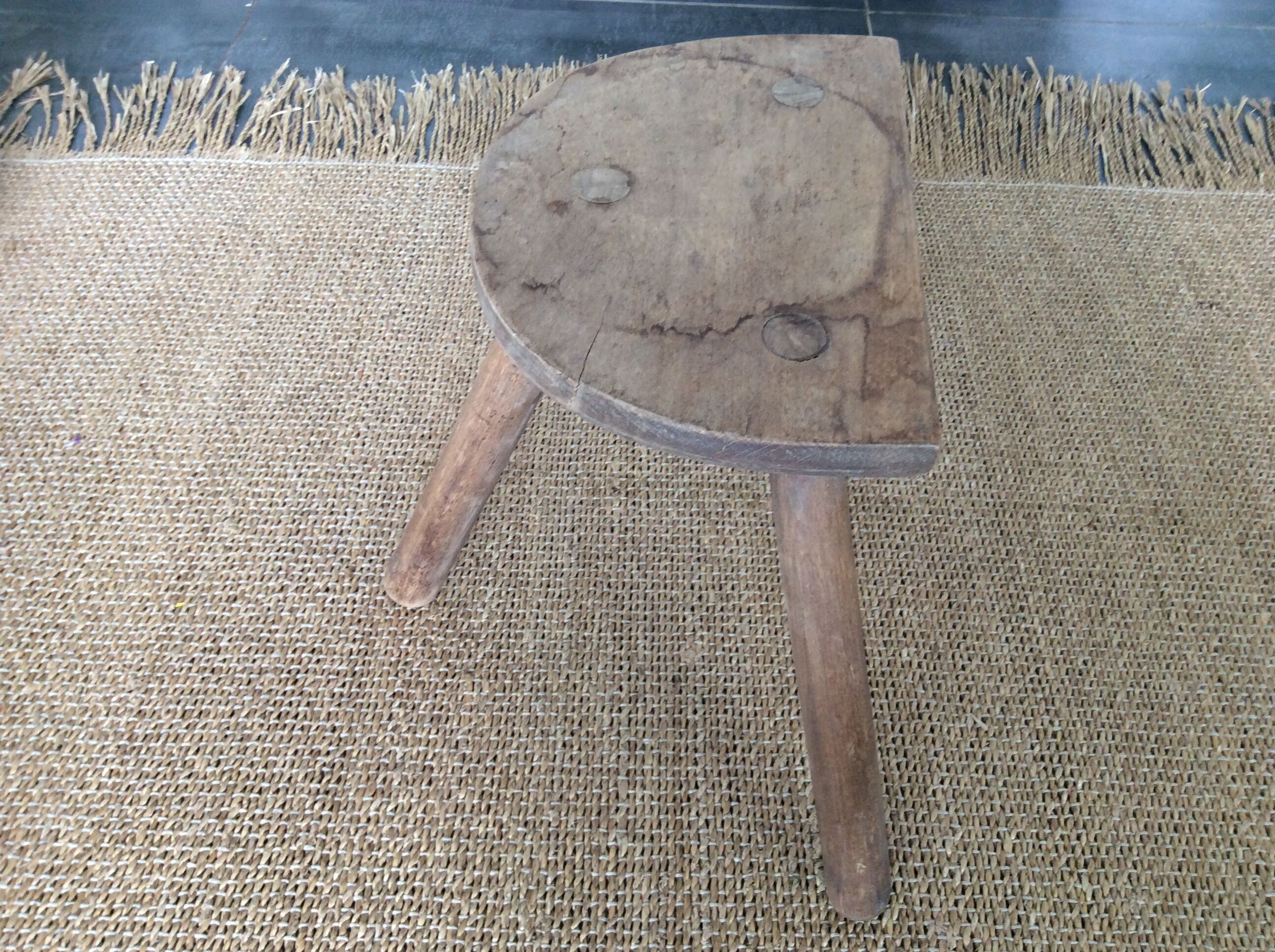 Tripod stool