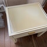 Bedside table / End table
