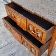 Commode sauteuse Louis XVI en marqueterie 19ème