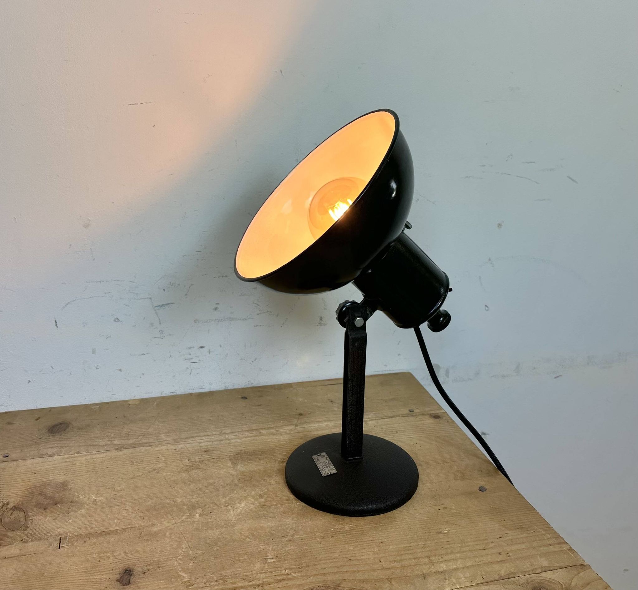 Vintage black enamel table photo lamp, 1950s
