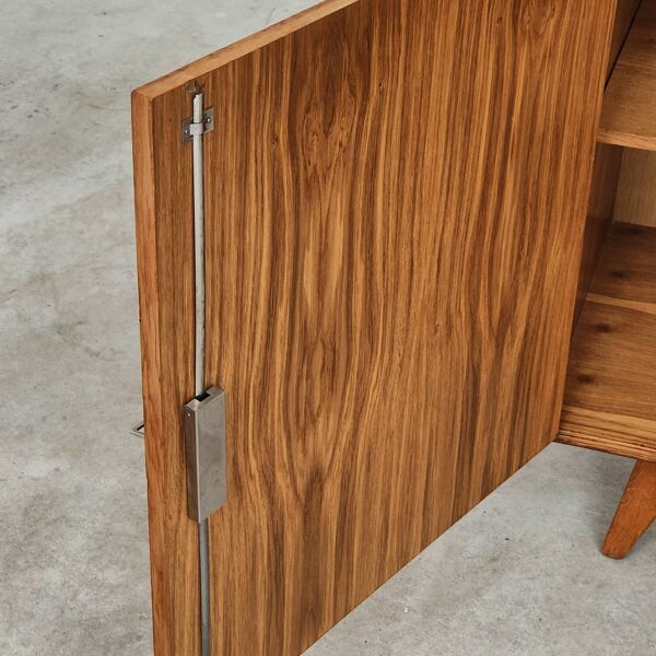 Buffet U 458 bois par Jiri Jiroutek pour Interier Praha 1960