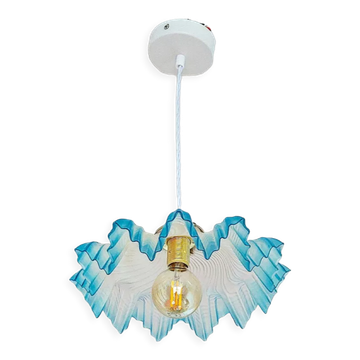 Suspension vintage bleue